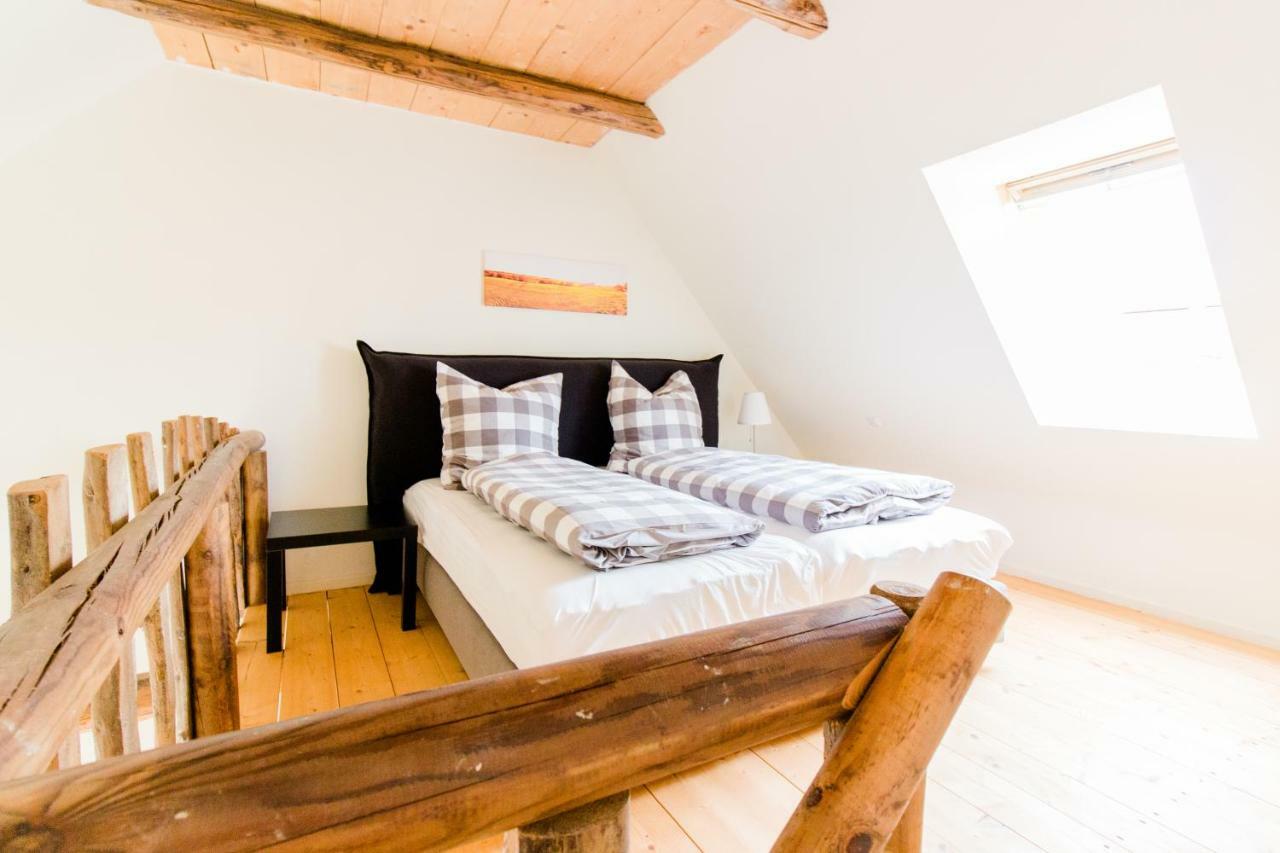 Wilhelmshof Feggendorf Guest House ภายนอก รูปภาพ