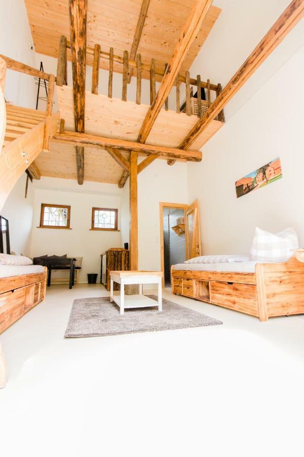 Wilhelmshof Feggendorf Guest House ภายนอก รูปภาพ